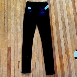 BNWT Citizens of Humanity Rocket Sculpt Black jeans Size 26 High rise